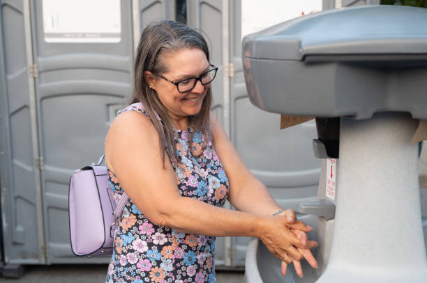Best Portable toilet rental cost  in Woodsboro, MD